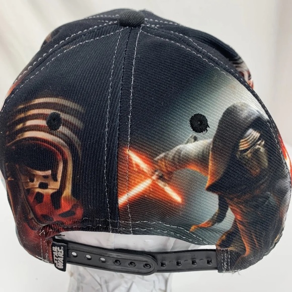 Adult Star Wars Force Awakens Kylo Ren SnapBack cap. - Picture 2 of 5